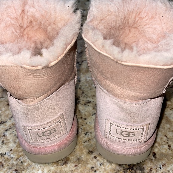 UGG Mini Bailey Button Bling - Picture 2 of 10